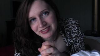 Taboo Porn Bettie Bondage - Talking Your Naive Ditzy Mom Into A Bj