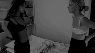 Alma A. Santiago, Johanna Wikerman - Tilbakavägen Blir Svarare (2014) celeb nudity scenes