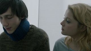 Jella Haase, Paula Beer - four Konige (2015) celeb stellar video