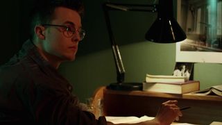 Deleila Piasko - Munch the Tourists (2014) celebs sizzling video episode