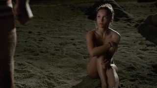 Lola Le Lann nude - Un moment D'egarement (2015)