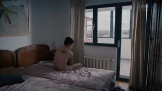 Elena Popa - Autoportretul Unei Fete Cuminti (2015) actress naked video