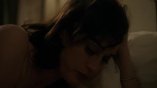 Mariel Neto bare, Lizzy Caplan nude -_Masters_of_Sex_s02e04 (2014)
