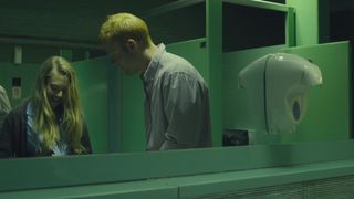 Amanda Seyfried nude - Fathers_and_Daughters (2015)