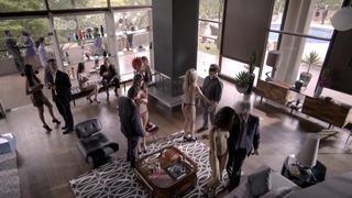 Joyce Almeida, Aline Samy - O Negocio s02 e10 (2014) actress killer movie