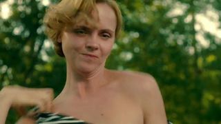 Christina Ricci naked - Z_s01e01 (2015) Bra-Less Brief Episode