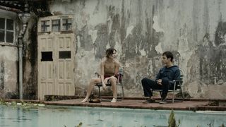 MILF seduces a young boy. Deborah Secco nude in Boa Sorte (2014)