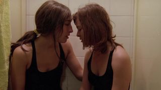 Sofia Del Tuffo, Luana Casavalle, Leticia Machalski - Se! (2014) celebrity steamy scene