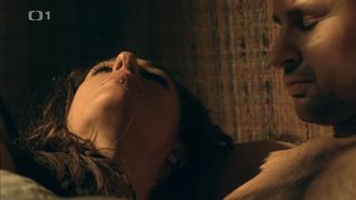 Viktorie Haskova - Na druhy pohled (2014) celebrity nudity episode