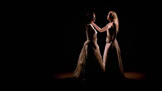 Patrícia Niedermeier, Ana Abbott - Dois Casamentos (2014) celebs nude movie