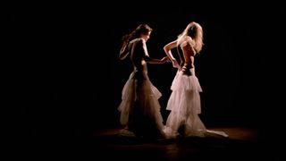 Patrícia Niedermeier, Ana Abbott - Dois Casamentos (2014) celebs nude movie