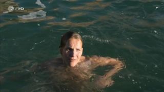 Tanja Wedhorn - Lebe lieber italienisch! (2014) actress naked vids