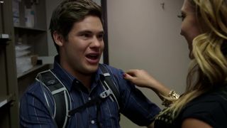Cerina_Vincent_-_Workaholics_s04e05 (2014)1080p_Web-Dl