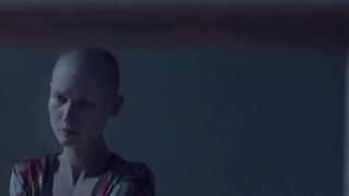 Agnieszka Zulewska nude - Chemia (2015)