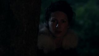 Lotte_Verbeek_-_Outlander_s01e10 (2015)