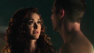 Sarah Force naked - Killjoys_s01e05 (2015) Sex Intercourse Scenes