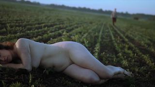 Chantal Bellavance, Celia Molinari Sebastia, Inga Knoth - Les traques (2014) celeb nude movies