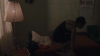 Julia Kijowska - Czerwony pajak (2015) actress nude episode