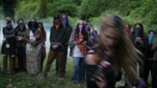 Nora Arnezeder, Lola Kirke - Mozart in the Jungle s01e09 (2014) celeb luxurious