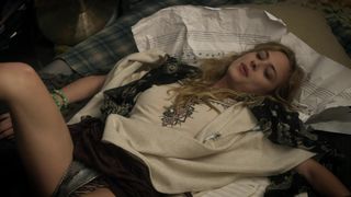 Nora Arnezeder, Lola Kirke - Mozart in the Jungle s01e09 (2014) celeb luxurious