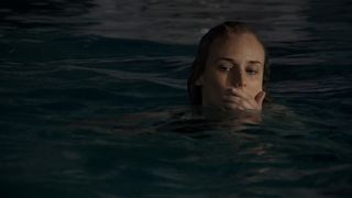 Diane_Kruger_-_The_Bridge_s02e01 (2014)