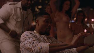 Taylor_Rhodenbaugh, Ella_Thomas nude - Ballers_s01e03 (2015)