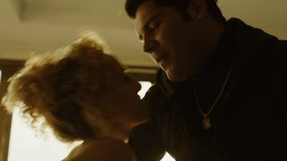 Elena Starace hot - Gomorra s01e05 (2014)