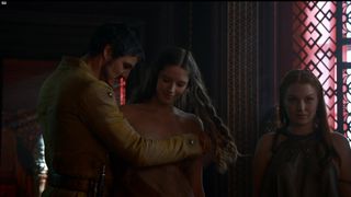 Josephine_Gillan__Kristen_Gillespie_-_Game_of_Thrones_s04e01 (2014)