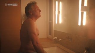 Martina Ebm - Vorstadtweiber s01e05 (2015) actress killer scene