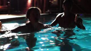 Josephine_Decker__Jennymarie_Jemison_-_Loves_Her_Gun (2014)