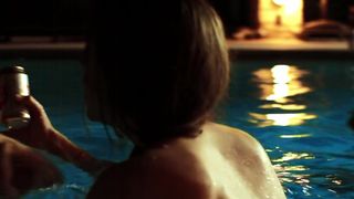 Josephine_Decker__Jennymarie_Jemison_-_Loves_Her_Gun (2014)