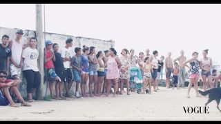 Rihanna killer - Vogue_Brasil._Behind_The_Scenes (2014)