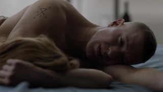 Lucy_Walters__Lela_Loren_-_Power_s01e08 (2014)