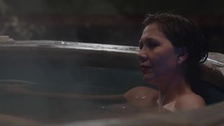 Maggie Gyllenhaal naked - Frank (2014)