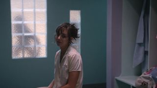 Alison Brie, Betty Gilpin, and other - Glow s01e01 (2017) celebrity super hot episode