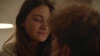 Paola Duniaud - Je suis partagé (2018) Nude vid episode