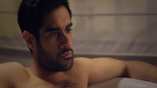 Joanna Vanderham - The Man with the Topknot (2017) Nude video episode