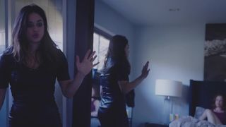 Jeanine Mason, Leslie Stevens - Waffles (2017) Сut nude scene