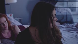 Jeanine Mason, Leslie Stevens - Waffles (2017) Сut nude scene