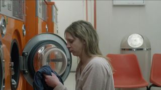 Sarah Lefevre nudity - Paul est la (2017)