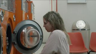 Sarah Lefevre nudity - Paul est la (2017)