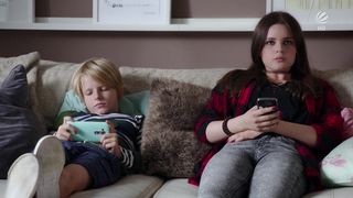 Miranda Leonhardt nackt - Rabenmutter (2016) (Season 1, Episode 1)