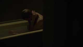 Mackenzie Davis - The Turning (2020) Nude actress in a cool video