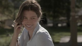 Jessica Biel, Zosia Mamet - Bloodstained Heart (2015) celebs molten videos