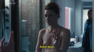 Kate Moran - Cannabis s01e04 (2016) Nude actress in a "bare-chested" scenes