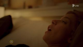 Patricia Kovacs, Csenge Szilagyi, Vivien Rujder - Korhataros Szerelem s01 (2017) killer bedroom scene