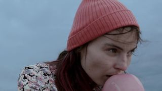 Patrycja Planik - Lillian (2019) Smoothly-Shaven Actress in nude episode