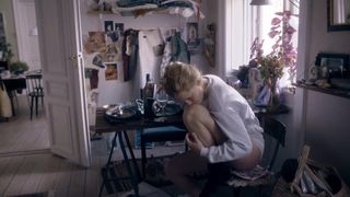 Sofie Torp - Dronning Ingrid (2019) spectacular braless videos