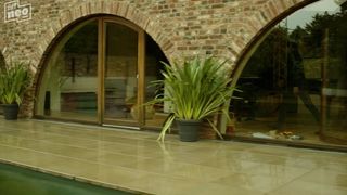 Siri Nase - Parfum s01e01 (2018) Nude molten scenes