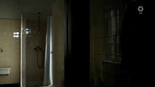 Annika Kuhl hot in the bathroom scene - Tatort (2015)